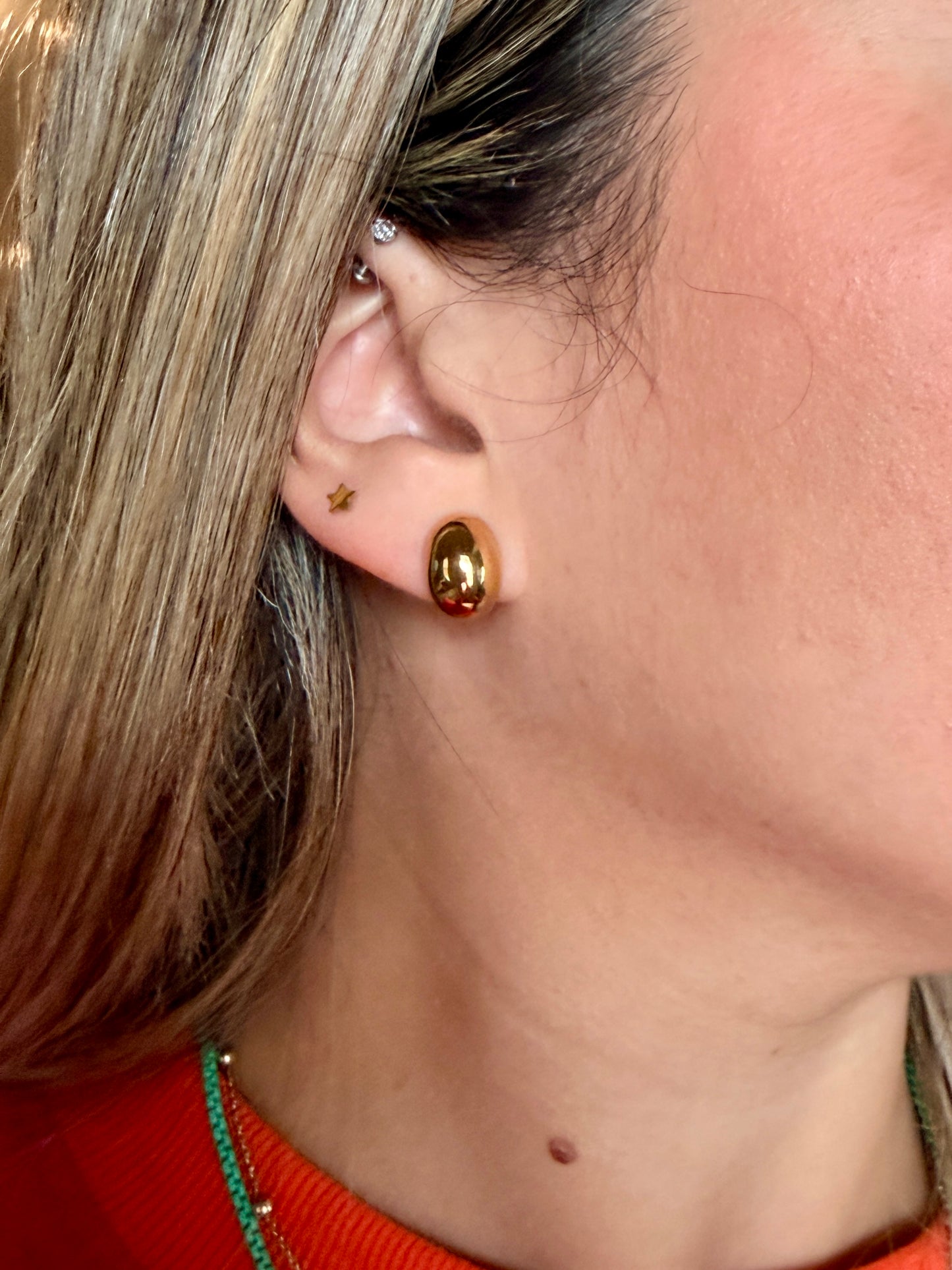 Gold studs