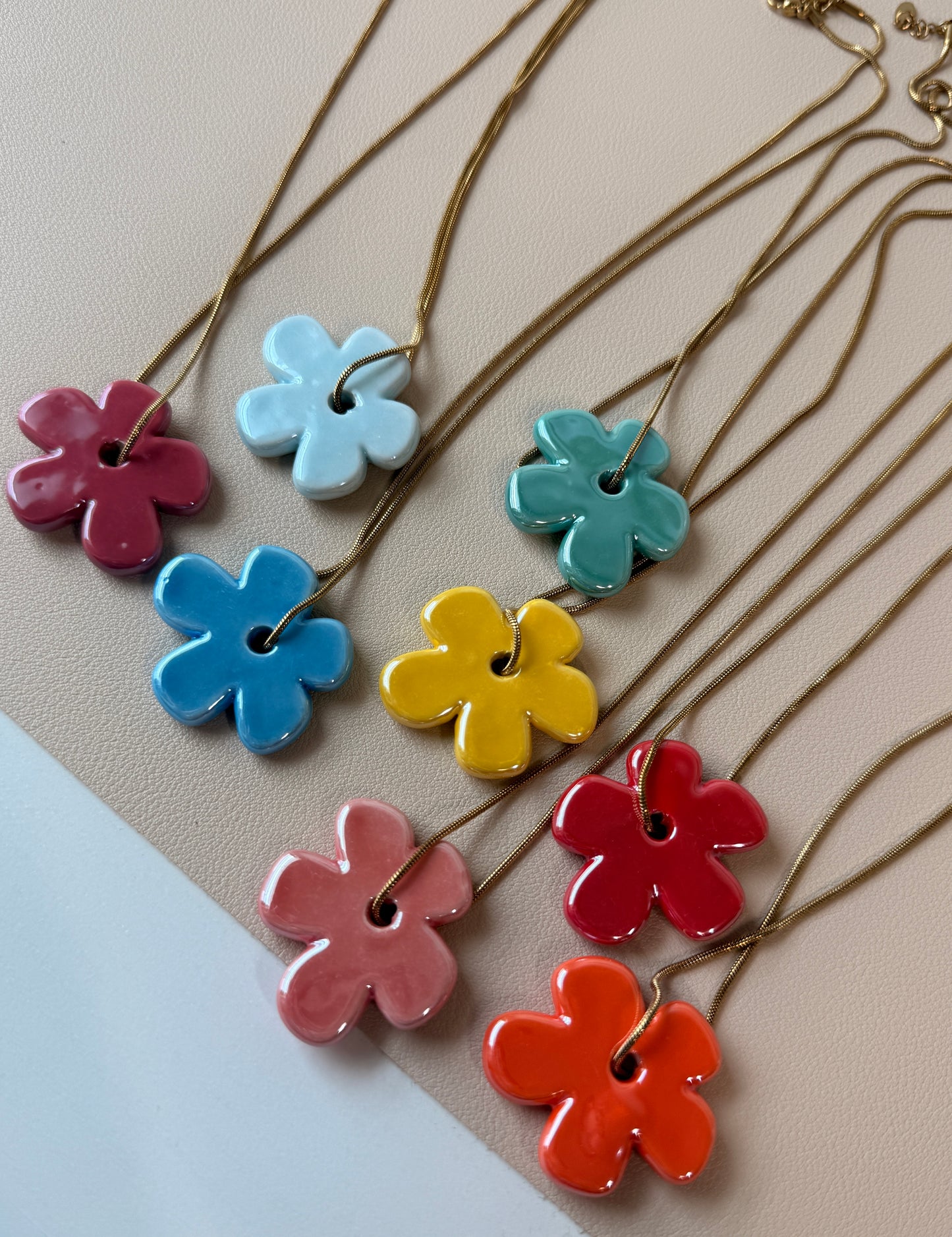 Petal pop necklace