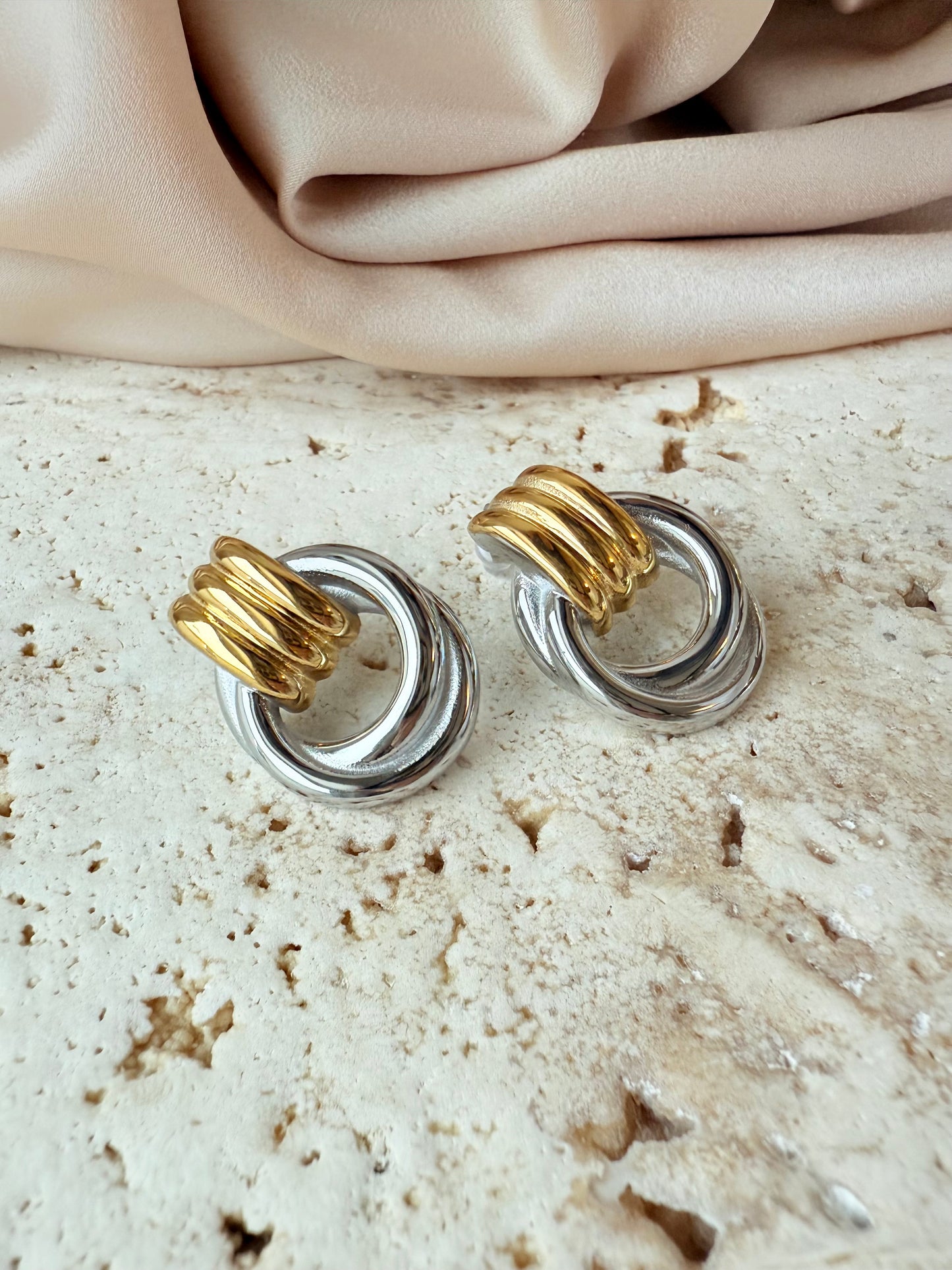 Kate earrings