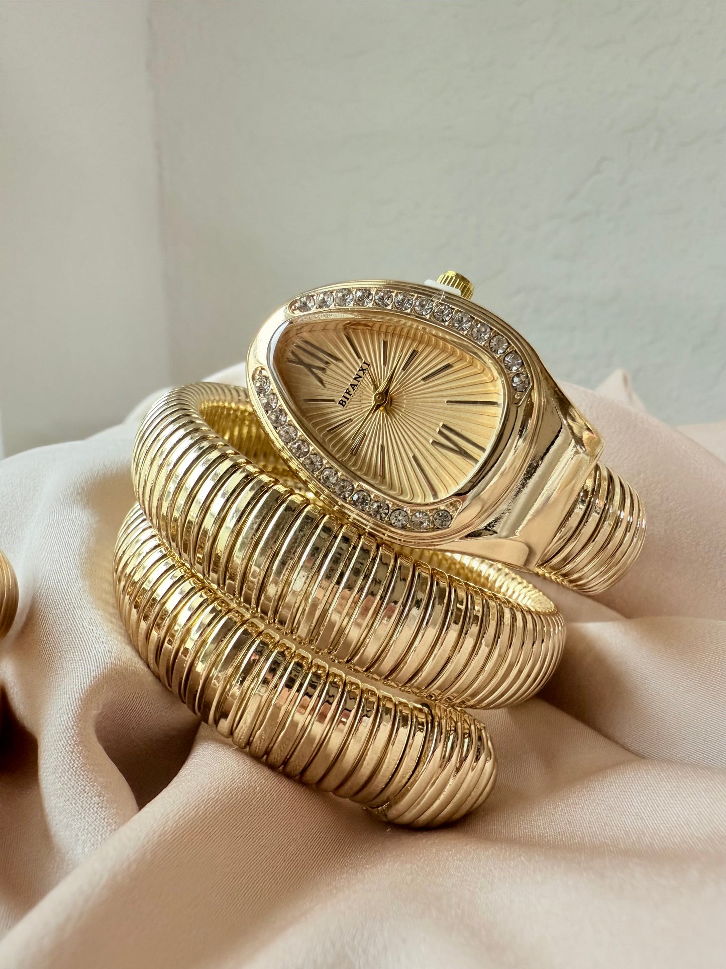 Victoria Watch