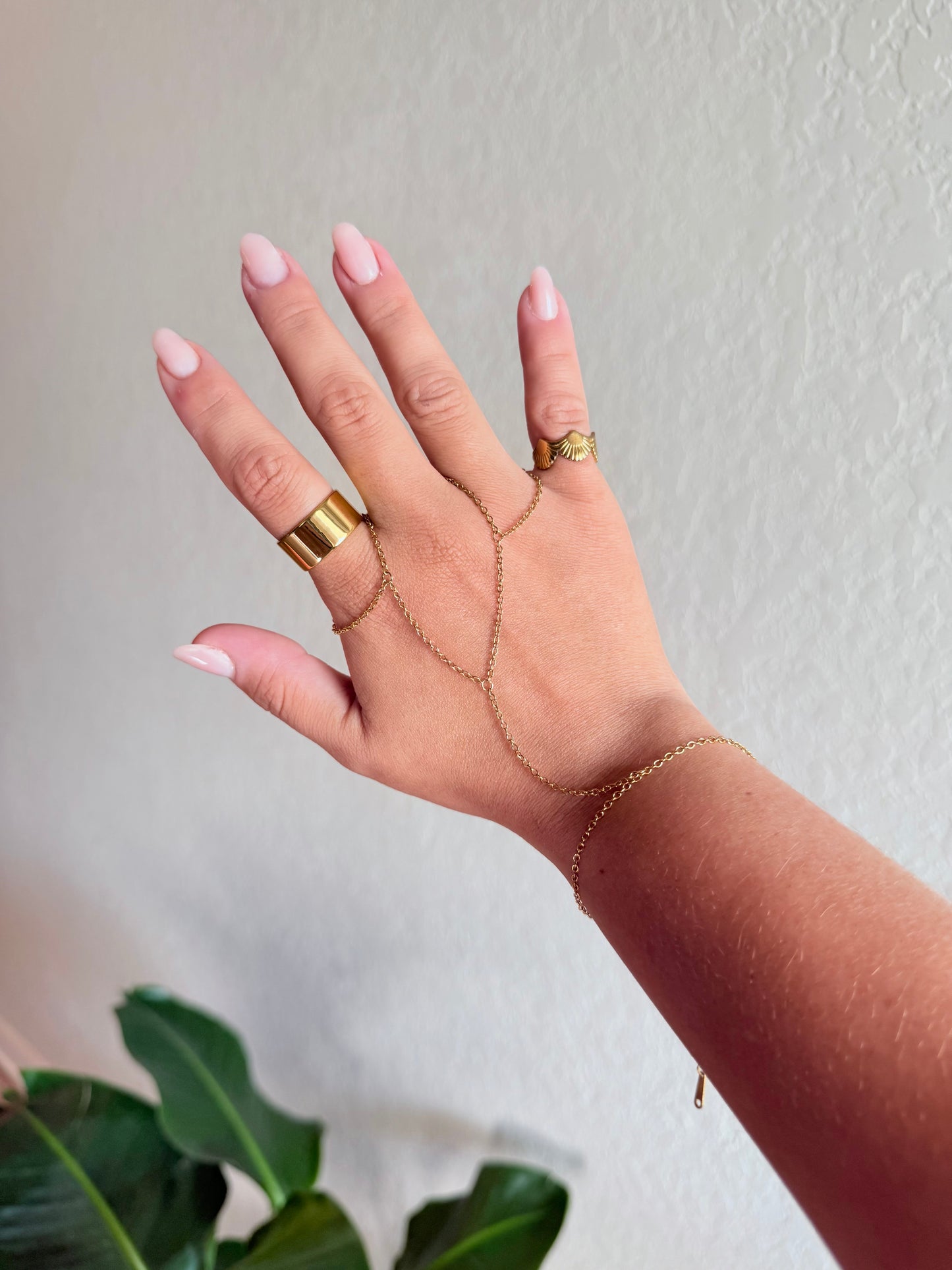 Double ring- bracelet