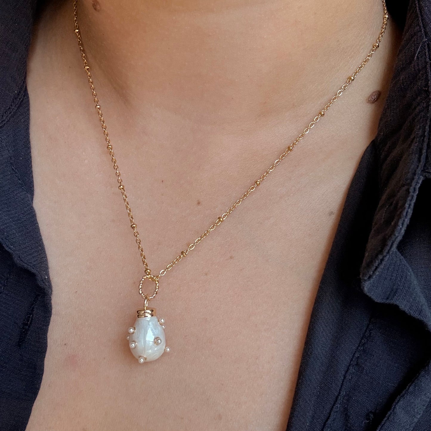 Gota perlada necklace