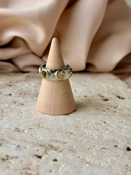 Kiria ring