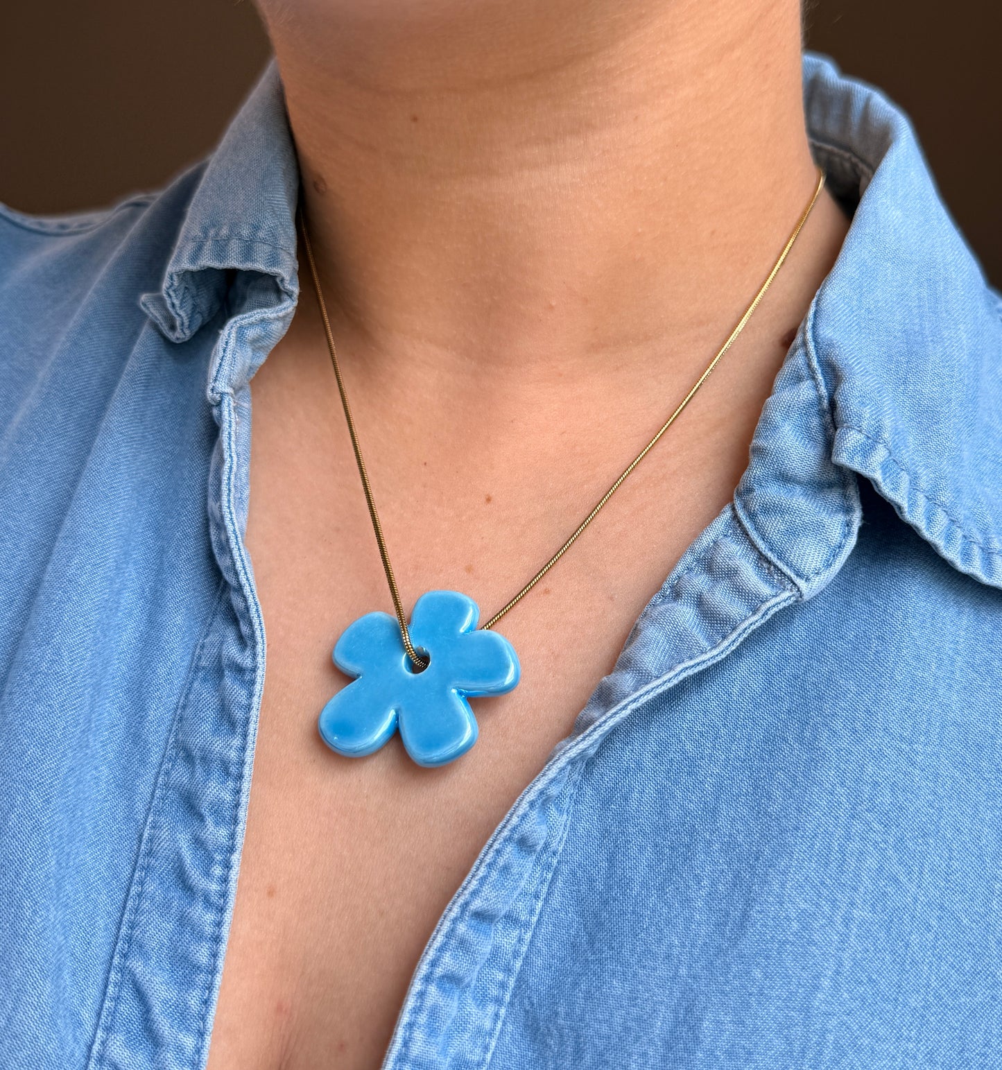 Petal pop necklace