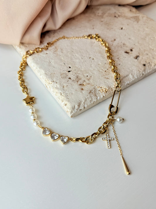 Solenne necklace