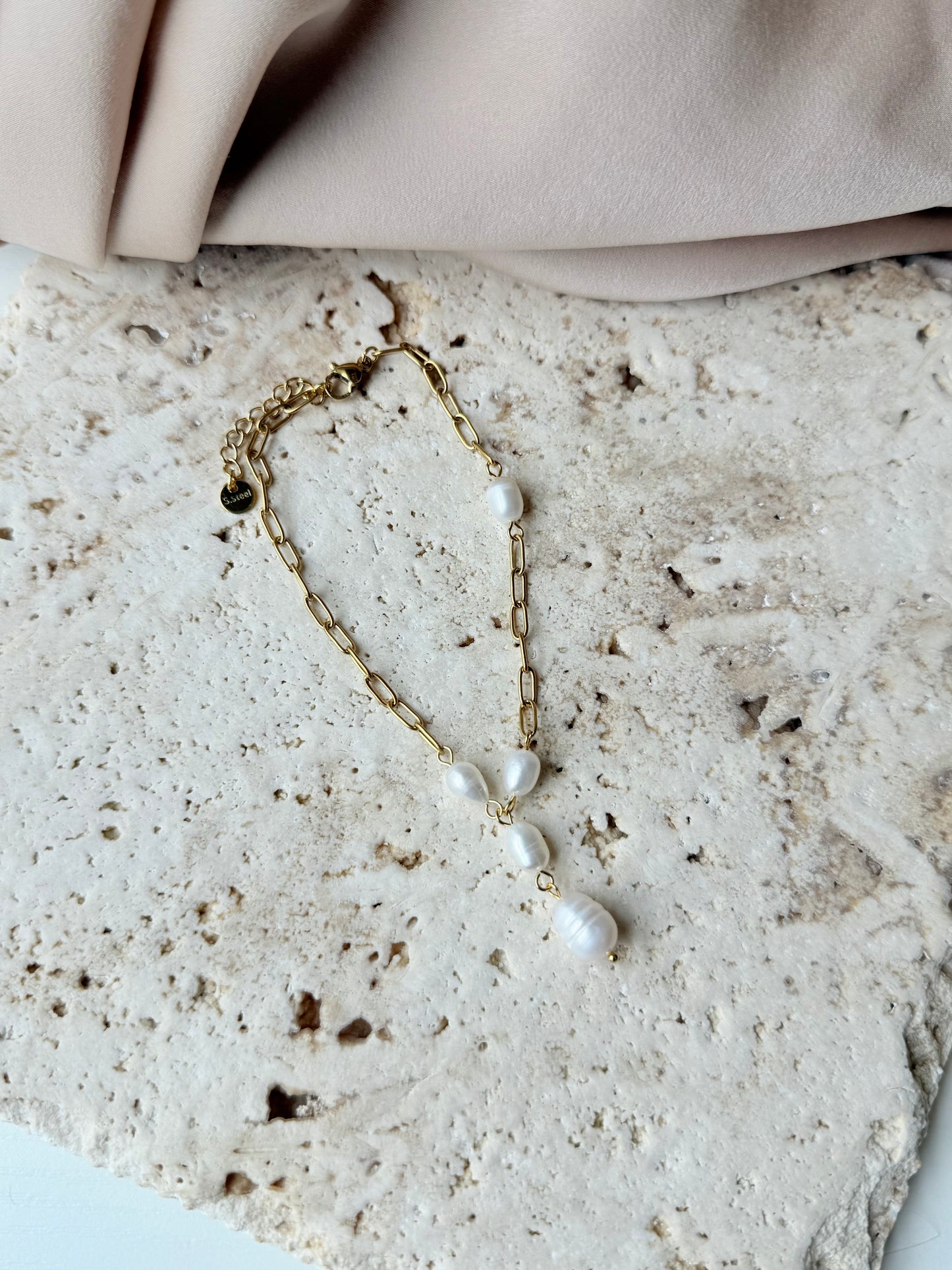 Ava anklet