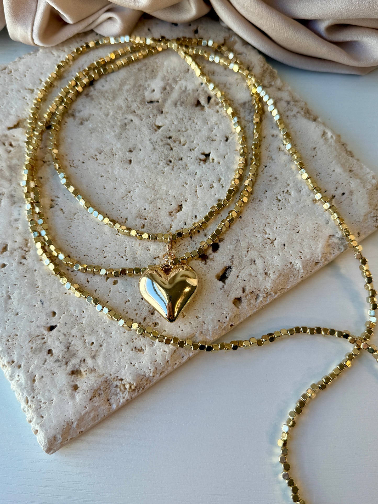 Heartstrings necklace