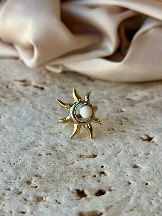 Eclipse ring
