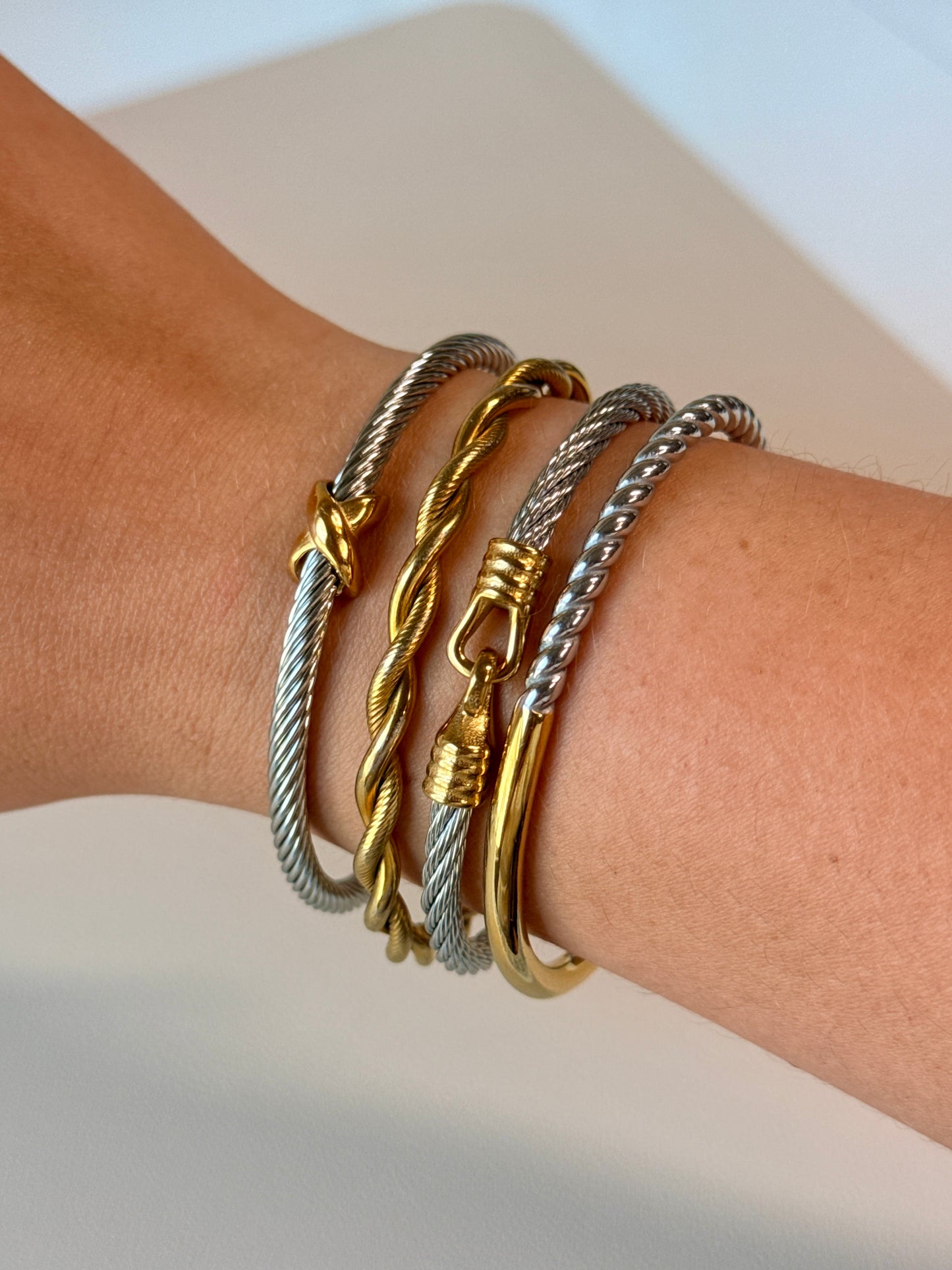 Ximena bangle