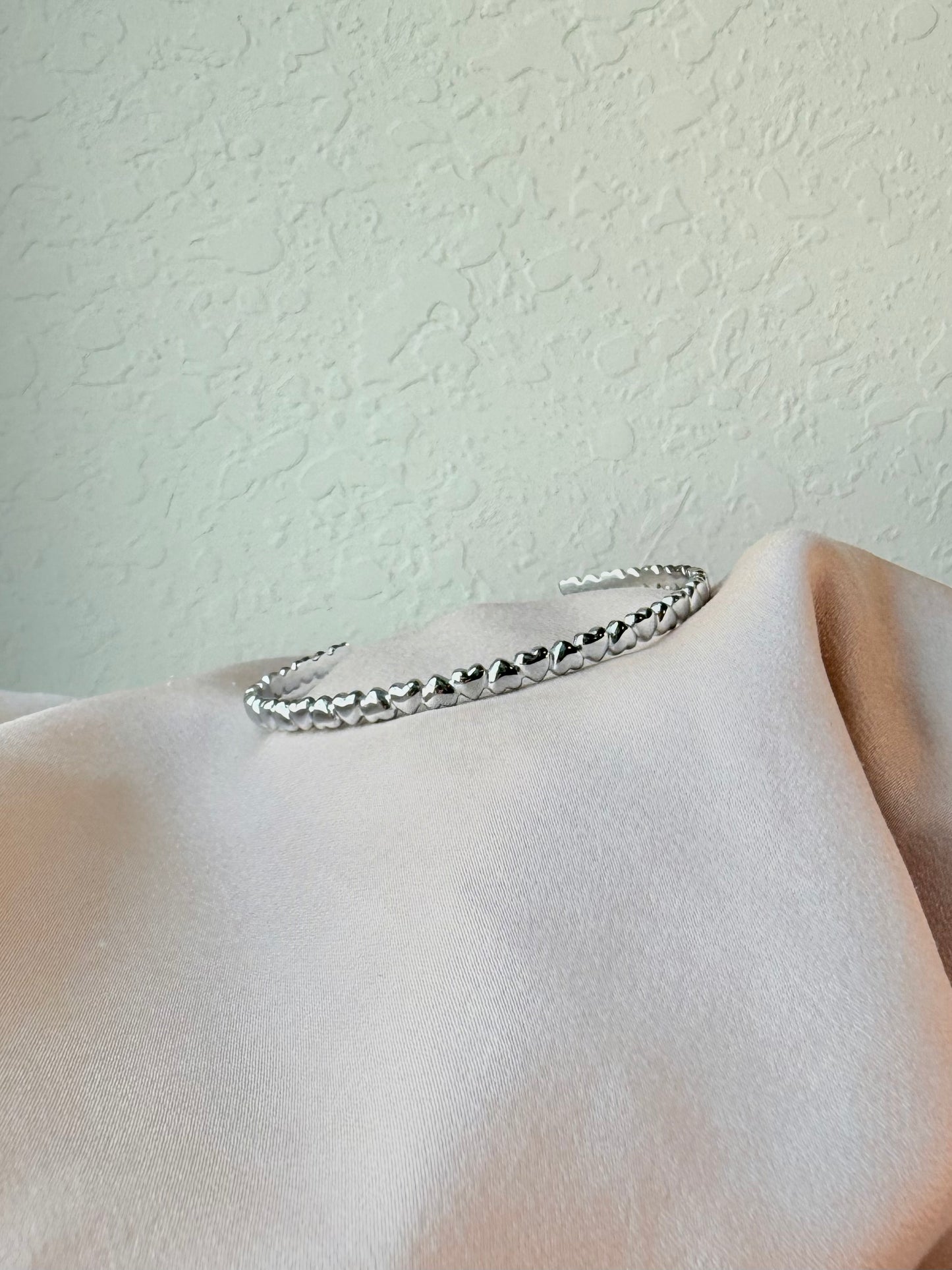 Hearts bangle