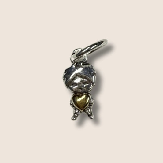 Niño charm